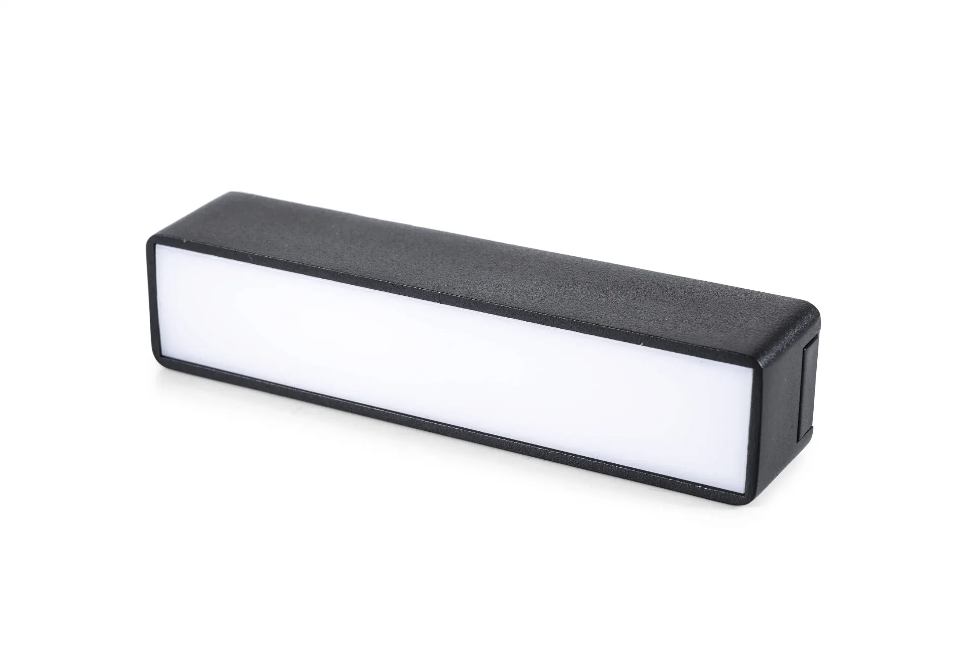 NLH-M05-605